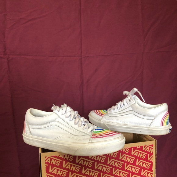 Ladies vans - Picture 1 of 1